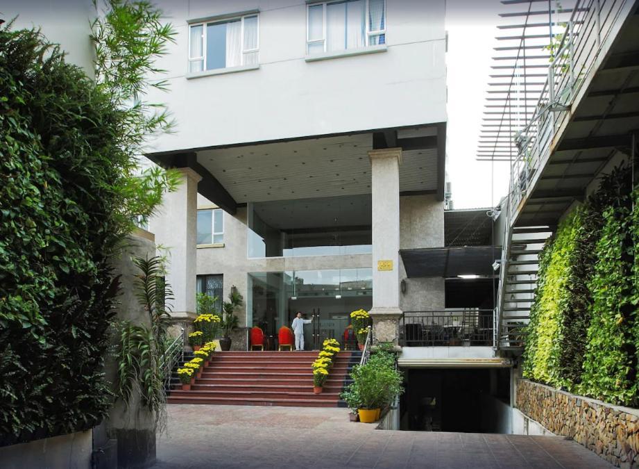 Cozrum Lux - The Arrivals Hotel Cidade de Ho Chi Minh Exterior foto
